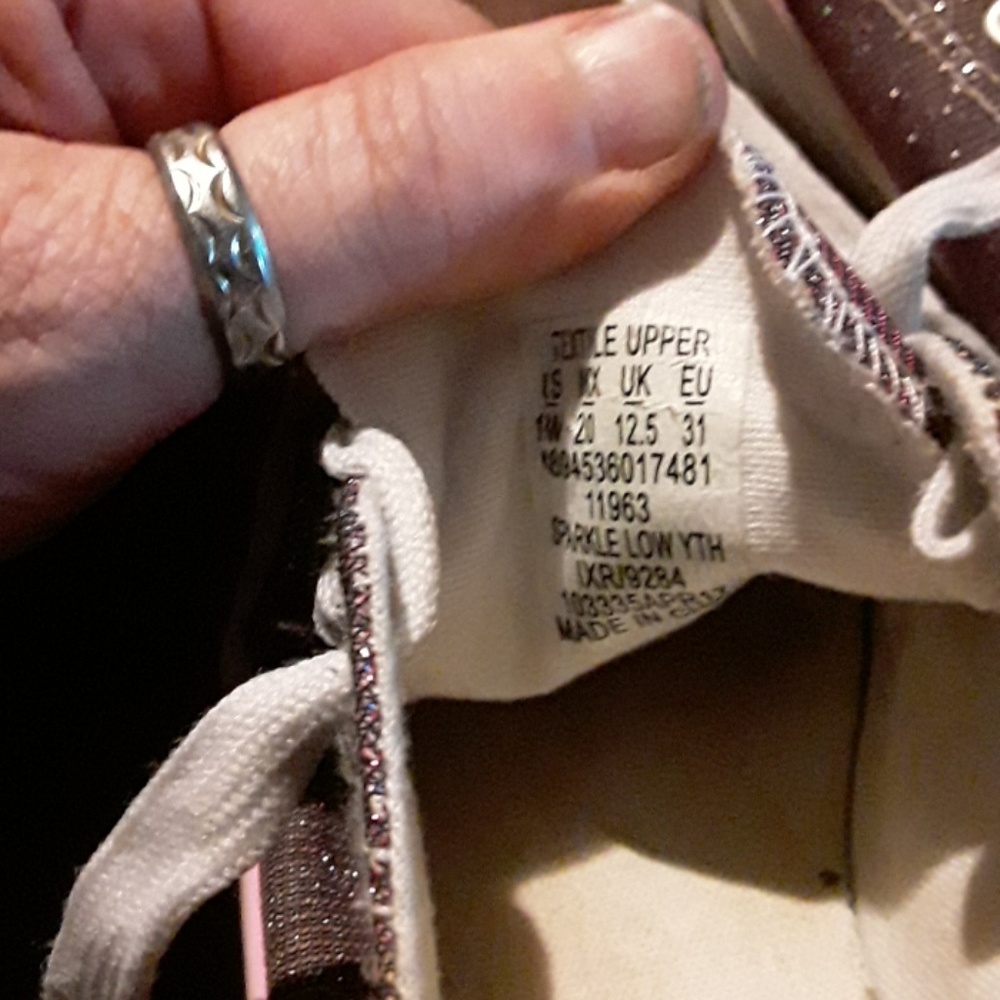 Girls  Sneakers   SIZE 13. Joe Boxer. - Picture 3 of 4